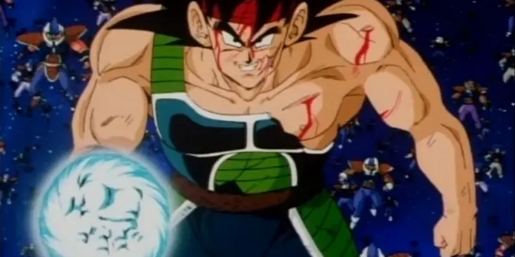 Bardock prepara um ataque enquanto avança contra as forças de Freeza