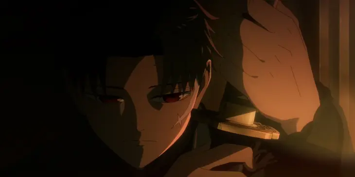 Chihiro Rokuhira segura a espada em imagem oficial do anime Kagurabachi