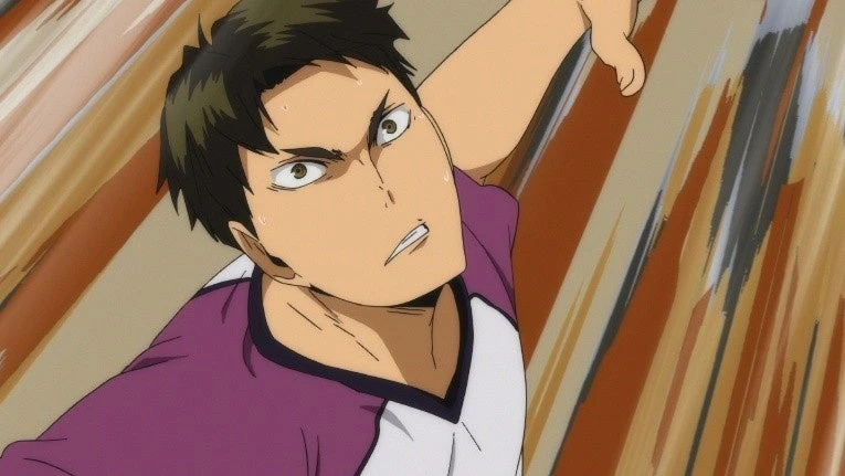 Atacantes de Haikyu!! têm características corporais diferentes; a comparação exige medidas equivalentes.