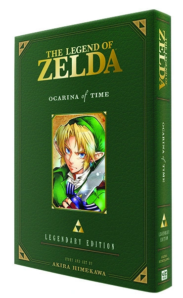 Livro Ocarina of Time Legendary Edition em inglês, com capa verde e Link segurando a espada